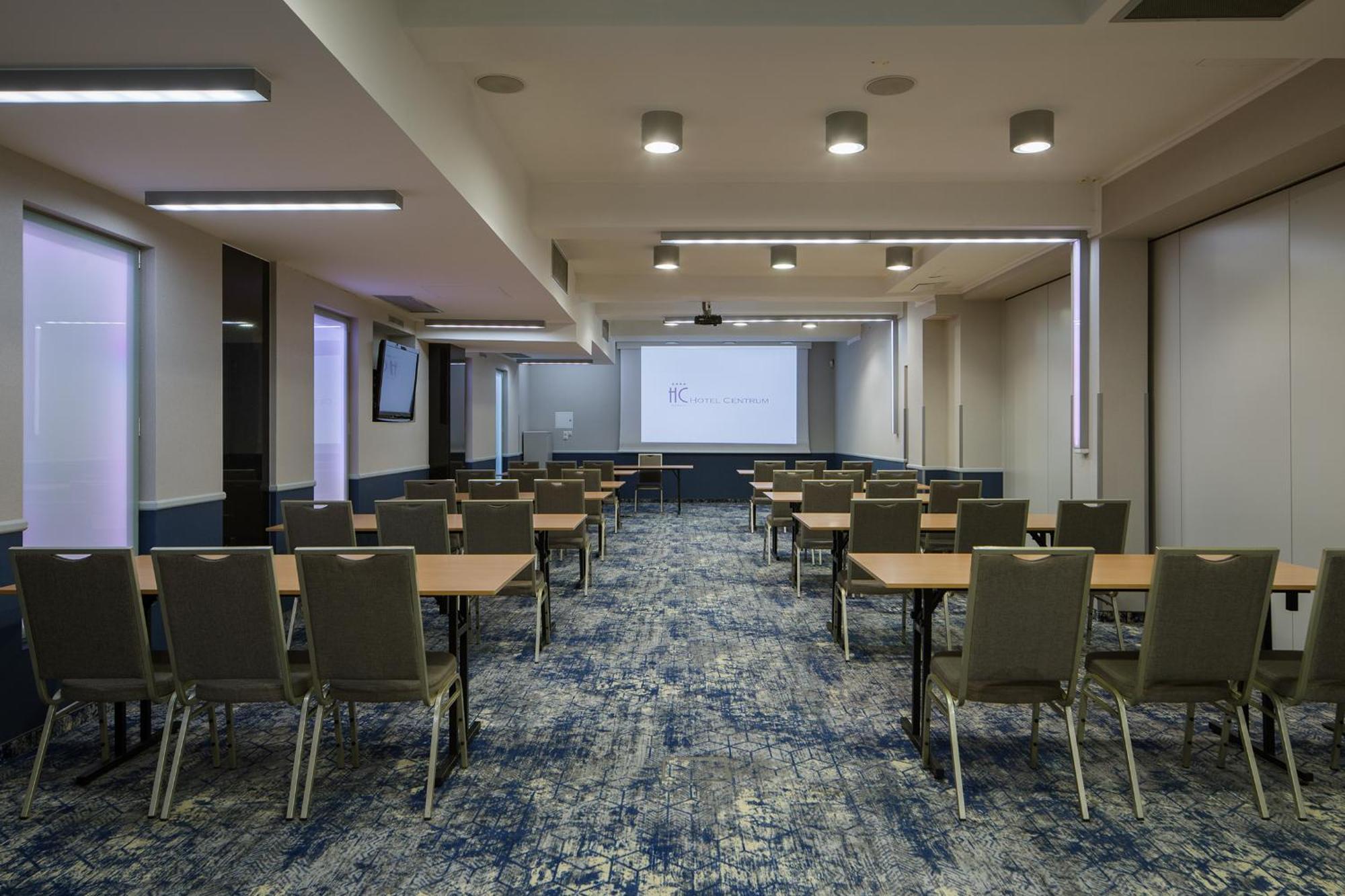 Hotel Centrum Business — Photos 1